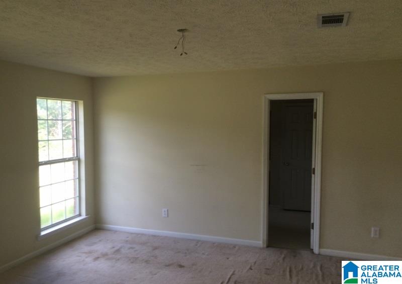 1185 County Road 151 Jemison, AL 35085 - Photo 10 of 15