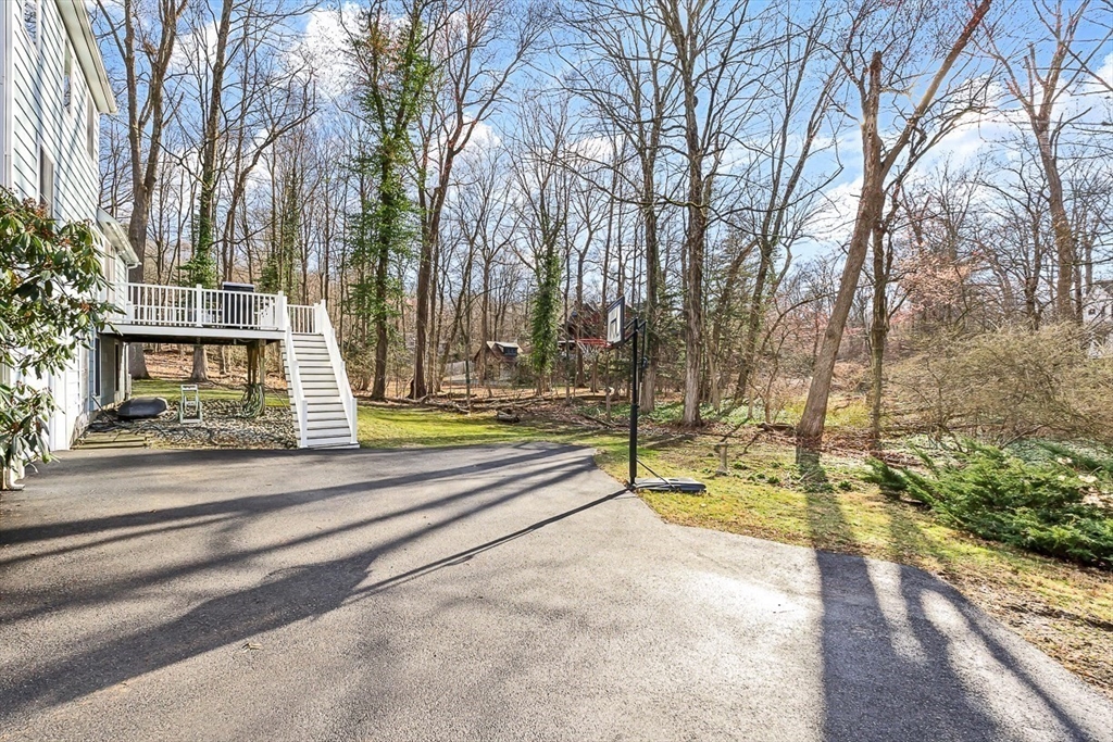11 Springdale Avenue Wellesley, MA 02481 - Photo 31 of 33