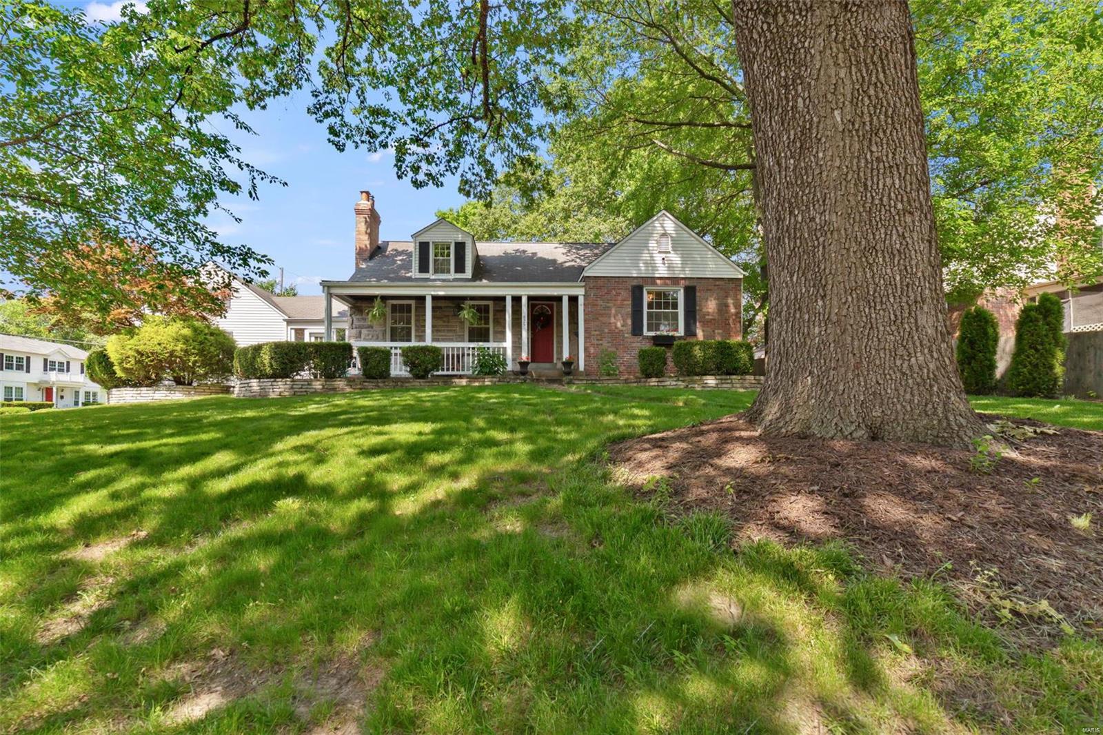 825 North Berry Road St. Louis, MO 63122 - Photo 3 of 40 Gallery Image 3