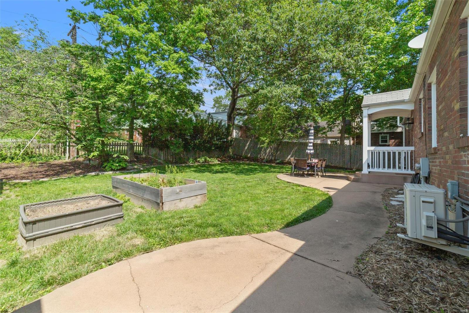 825 North Berry Road St. Louis, MO 63122 - Photo 36 of 40 Gallery Image 36
