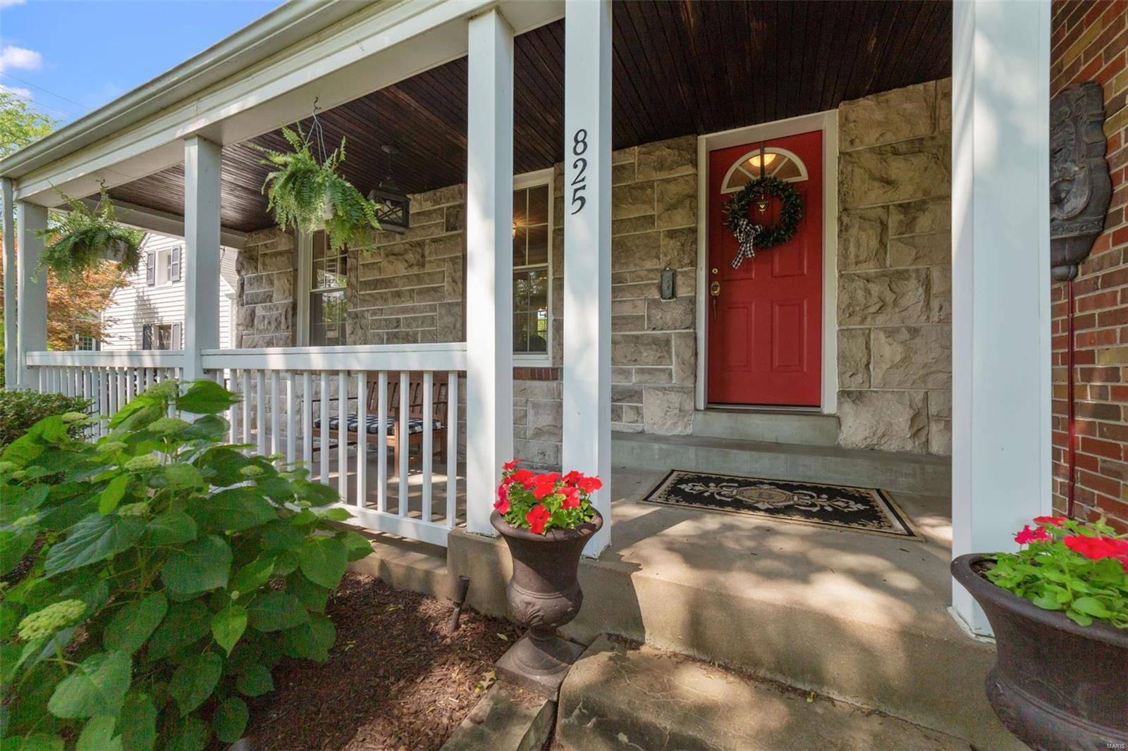 825 North Berry Road St. Louis, MO 63122 - Photo 5 of 40 Gallery Image 5