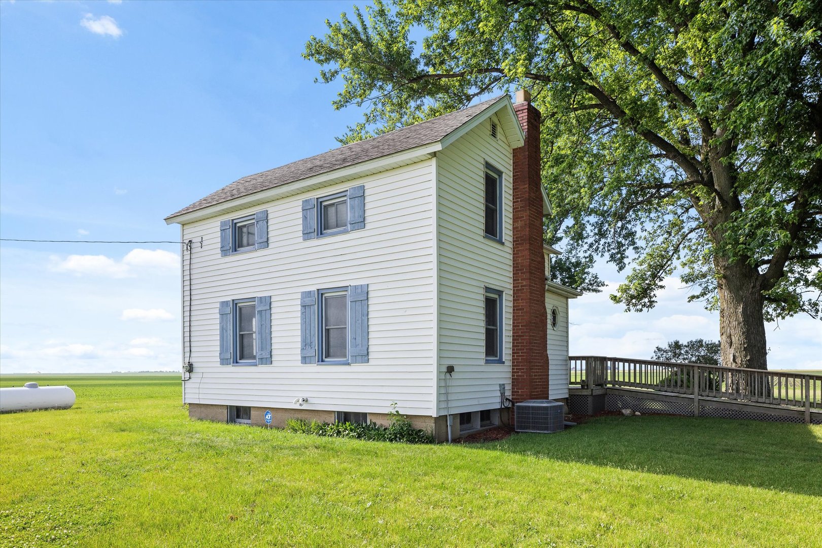 754 North 14th Road Streator, IL 61364 - Photo 4 of 43