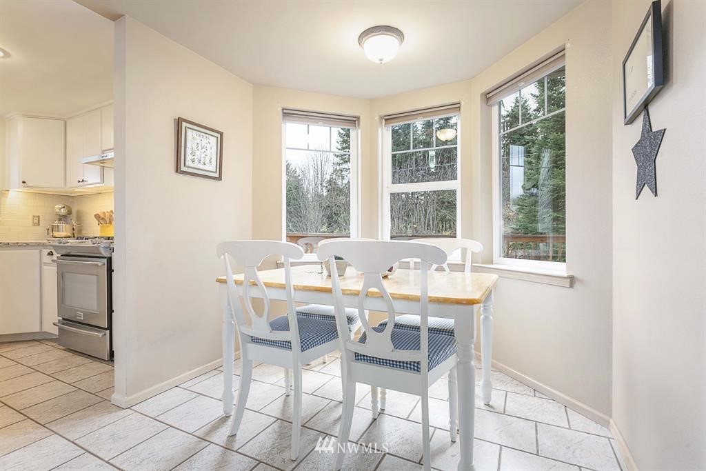23261 Jefferson Point Road Northeast Kingston, WA 98346 - Photo 15 of 25 Gallery Image 15