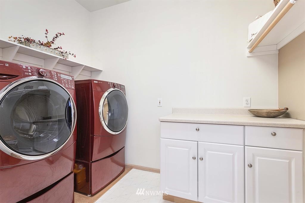 23261 Jefferson Point Road Northeast Kingston, WA 98346 - Photo 24 of 25 Gallery Image 24