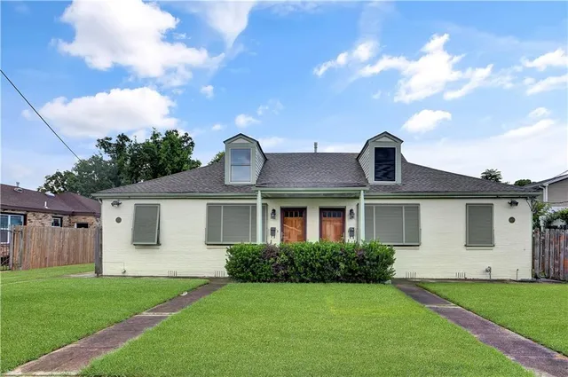 $2,400 | 4424 Annette Street, New Orleans, LA 70122