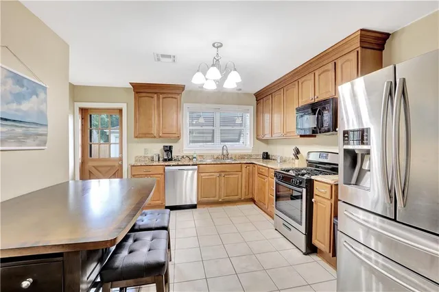 $2,400 | 4424 Annette Street, New Orleans, LA 70122