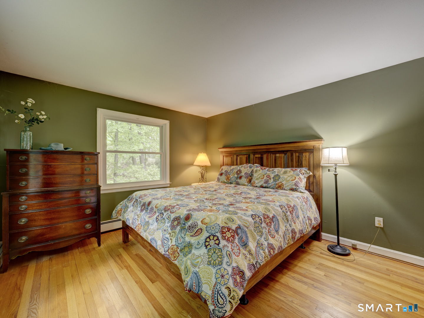 39 Woodhaven Road Glastonbury, CT 06033 - Photo 18 of 40 Main level, part of the in law suite