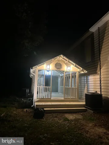 $775,000 | 8444 Woodlawn Street, Alexandria, VA 22309