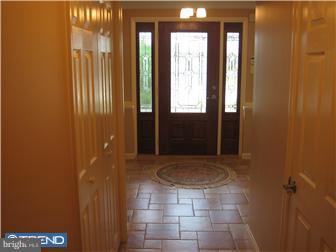 8887 Rising Sun Avenue Philadelphia, PA 19115 - Photo 9 of 12 Gallery Image 9