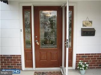 8887 Rising Sun Avenue Philadelphia, PA 19115 - Photo 10 of 12 Gallery Image 10