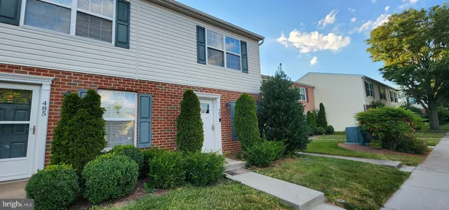 $2,400 | 483 Arwell Court, Unit 483, Frederick, MD 21703
