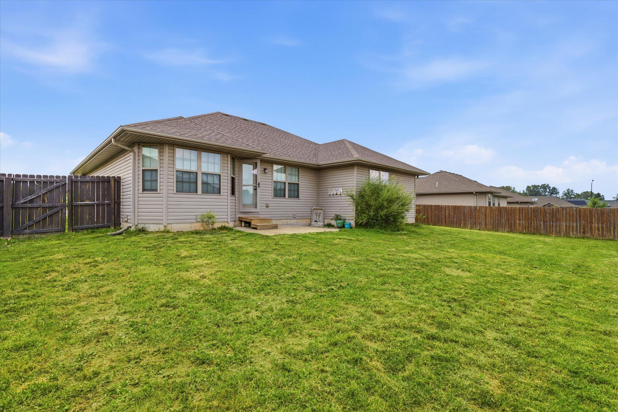 1126 South Rome Avenue Republic, MO 65738 - Photo 6 of 28 06-IMG_5307