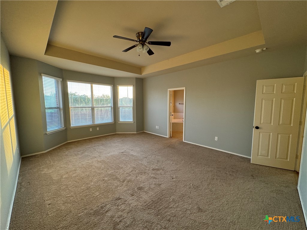 6801 Modesto Road Killeen, TX 76542 - Photo 13 of 26 a view of an empty room with a window
