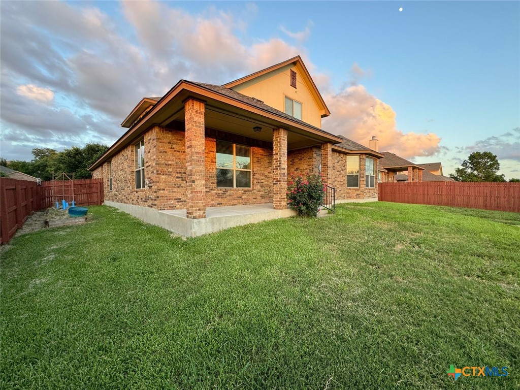6801 Modesto Road Killeen, TX 76542 - Photo 25 of 26 a view of a house with backyard