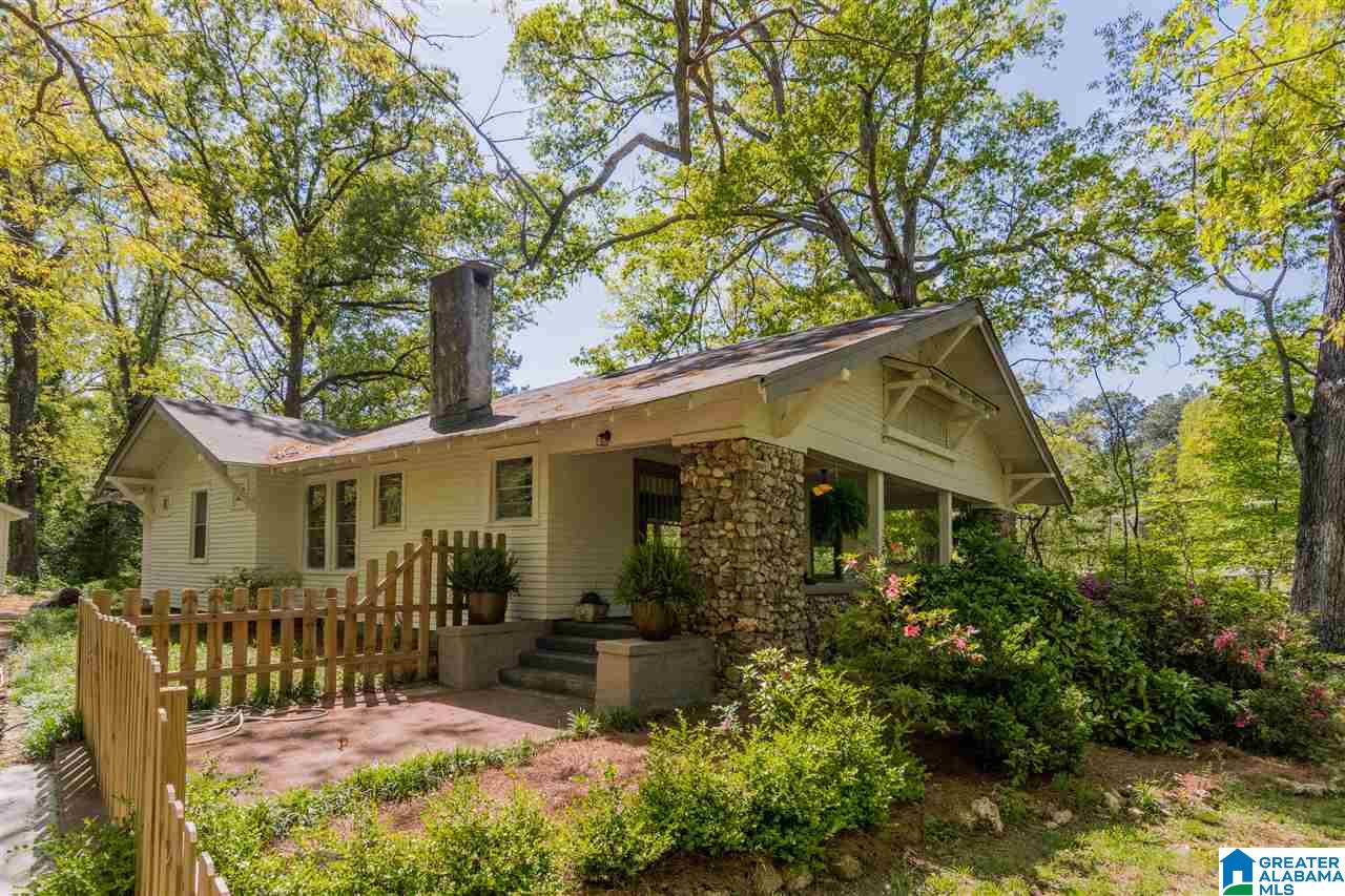 422 Valley Road Birmingham, AL 35206 - Photo 2 of 29