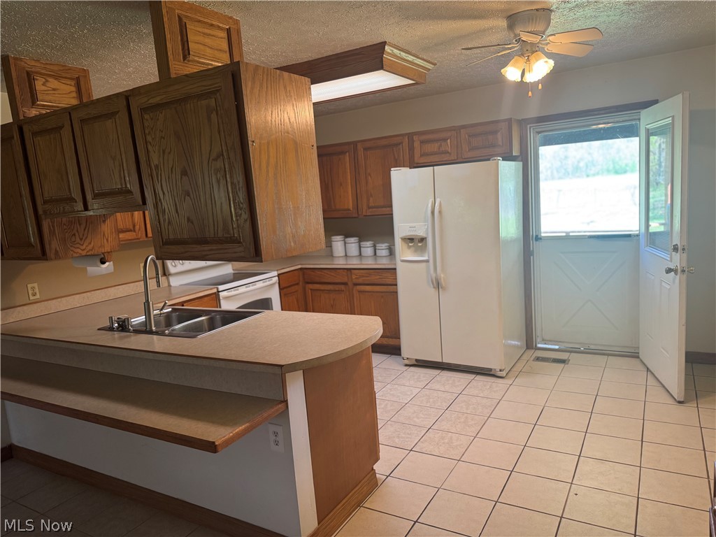 8285 Old River Road Philo, OH 43771 - Photo 11 of 41