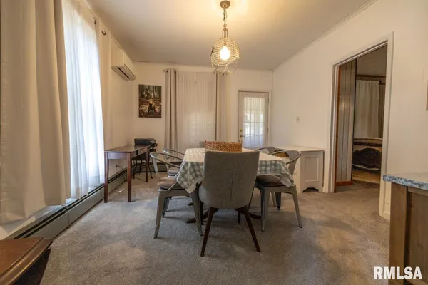 $318,000 | 11177 Stotlar Road, Marion, IL 62959