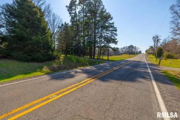 $318,000 | 11177 Stotlar Road, Marion, IL 62959