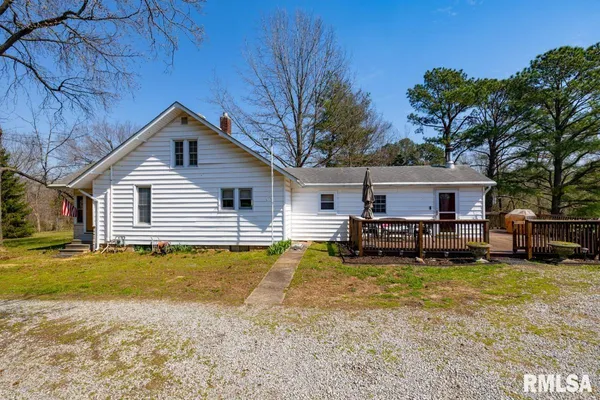 $318,000 | 11177 Stotlar Road, Marion, IL 62959