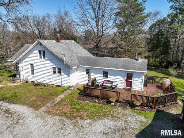 $318,000 | 11177 Stotlar Road, Marion, IL 62959