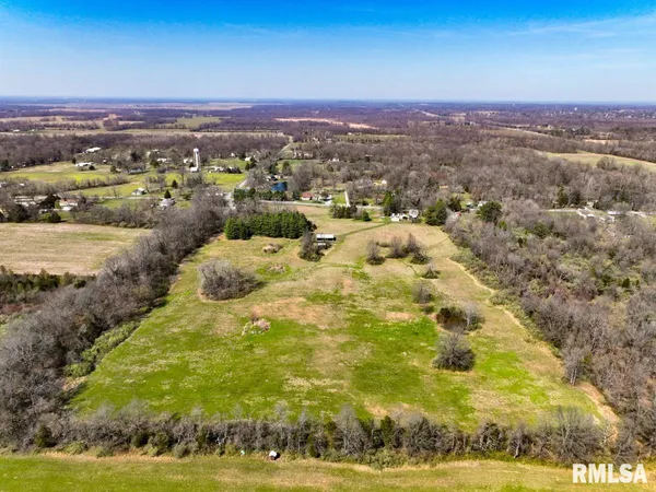 $318,000 | 11177 Stotlar Road, Marion, IL 62959