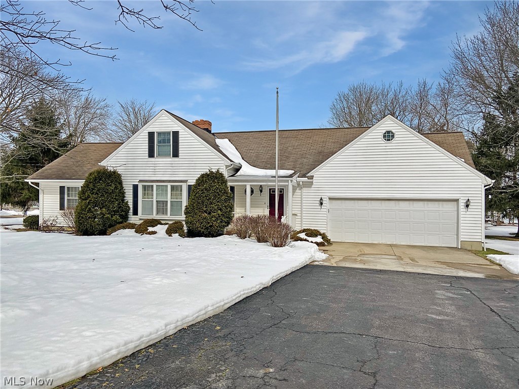 26744 Cook Road Olmsted Falls, OH 44138 - Photo 1 of 34 Gallery Image 1