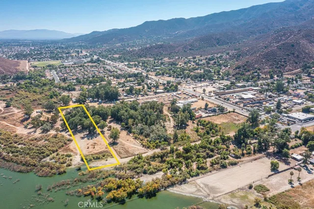 a view of a big room with an ocean view