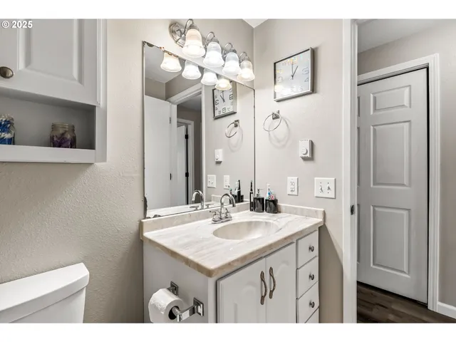 $264,499 | 3103 Southeast Jackson Street, Albany, OR 97322