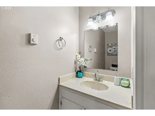 $264,499 | 3103 Southeast Jackson Street, Albany, OR 97322