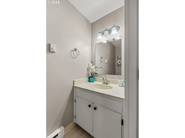 $264,499 | 3103 Southeast Jackson Street, Albany, OR 97322