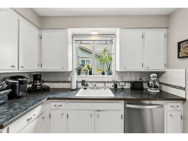 $264,499 | 3103 Southeast Jackson Street, Albany, OR 97322