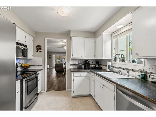 $264,499 | 3103 Southeast Jackson Street, Albany, OR 97322