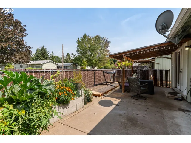 $264,499 | 3103 Southeast Jackson Street, Albany, OR 97322