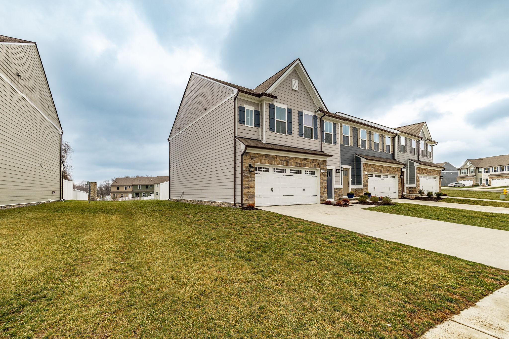 1335 Crescent Ridge Drive Gallatin, TN 37066 - Photo 4 of 35