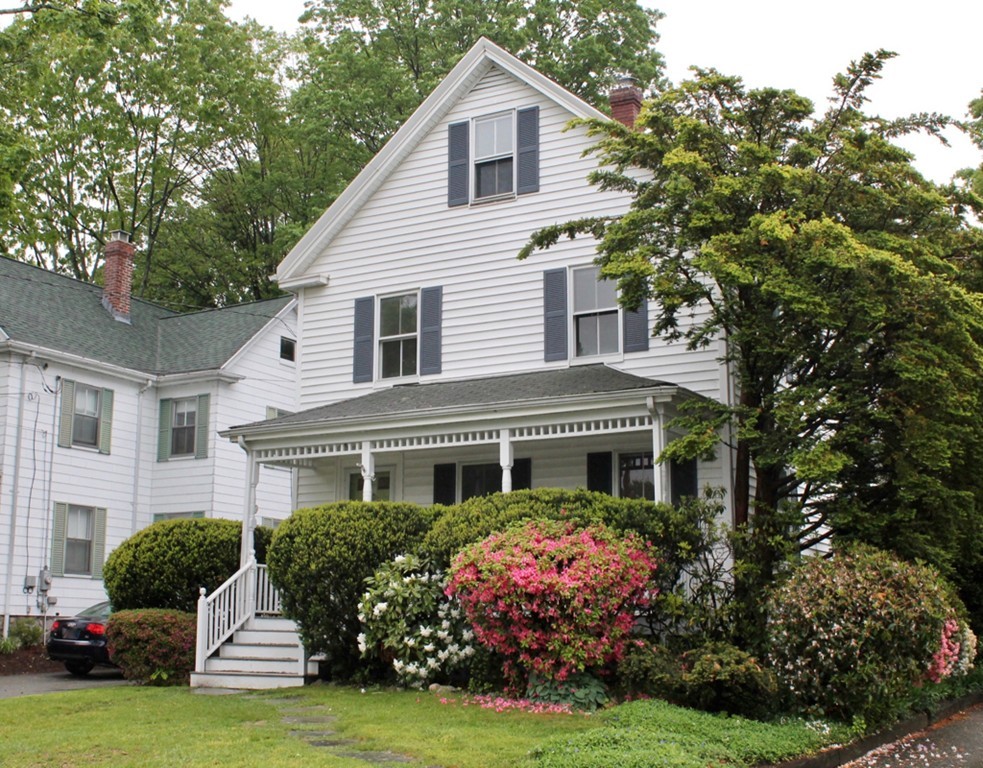 16 Hill Street Lexington, MA 02421 - Photo 3 of 26 Gallery Image 3