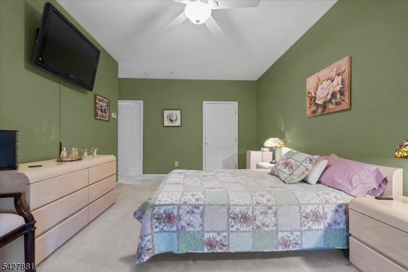 2 Richmond Road, Unit 306 West Milford, NJ 07480 - Photo 16 of 33