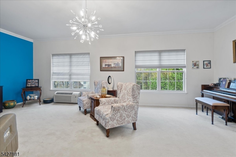 2 Richmond Road, Unit 306 West Milford, NJ 07480 - Photo 3 of 33