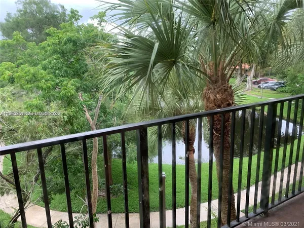 $2,150 | 10781 Cleary Boulevard, Unit 308, Plantation, FL 33324