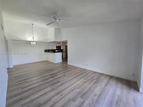 $2,150 | 10781 Cleary Boulevard, Unit 308, Plantation, FL 33324