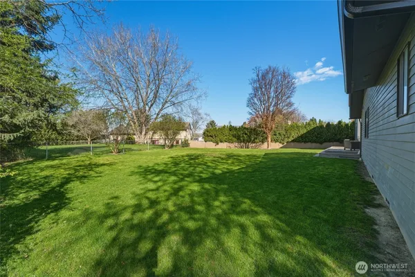 $699,000 | 355 Highland Park Drive, College Place, WA 99324