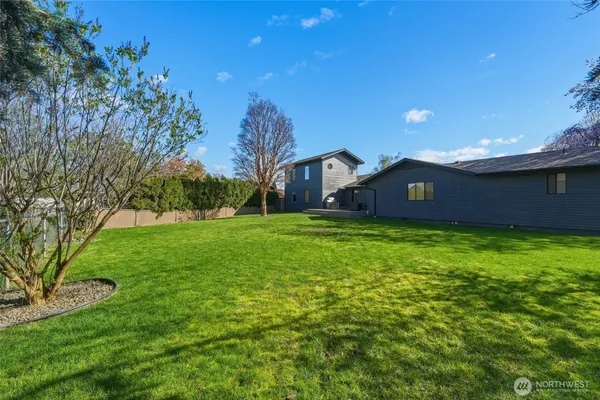 $699,000 | 355 Highland Park Drive, College Place, WA 99324