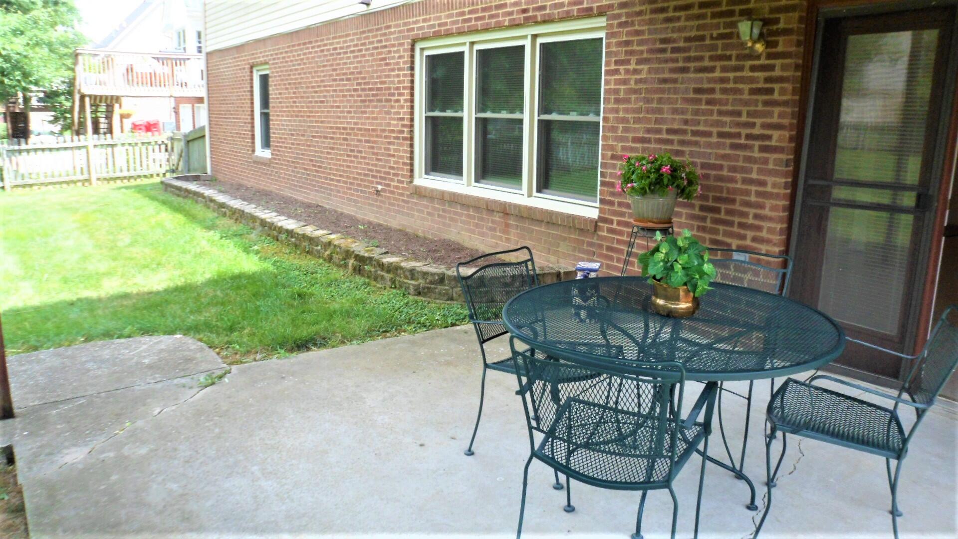 220 Wickliffe Road Frankfort, KY 40601 - Photo 41 of 61 patio