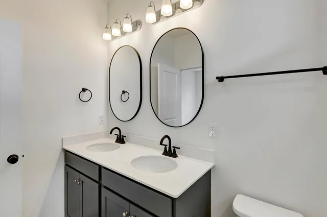 $2,450 | 831 Recess Pt Drive, Unit 40, Moncks Corner, SC 29461