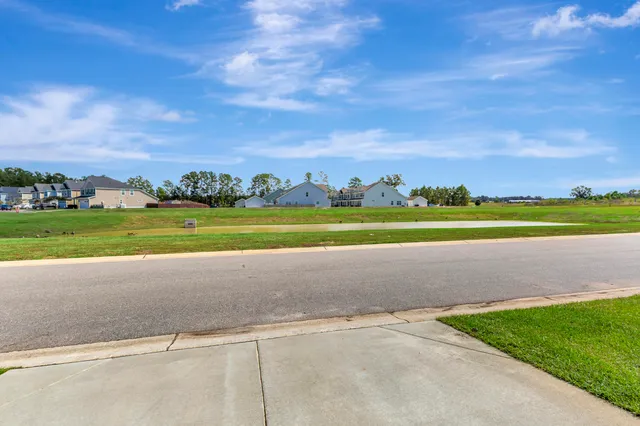 $2,450 | 831 Recess Pt Drive, Unit 40, Moncks Corner, SC 29461