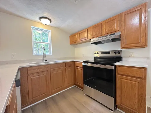 $239,900 | 112 East 4th Street, Dearborn, MO 64439