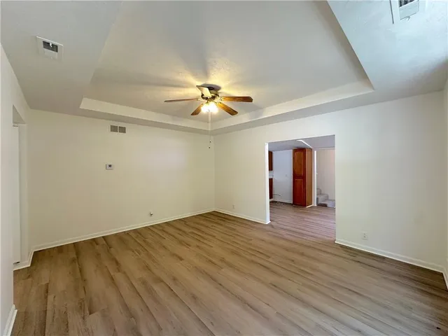 $239,900 | 112 East 4th Street, Dearborn, MO 64439