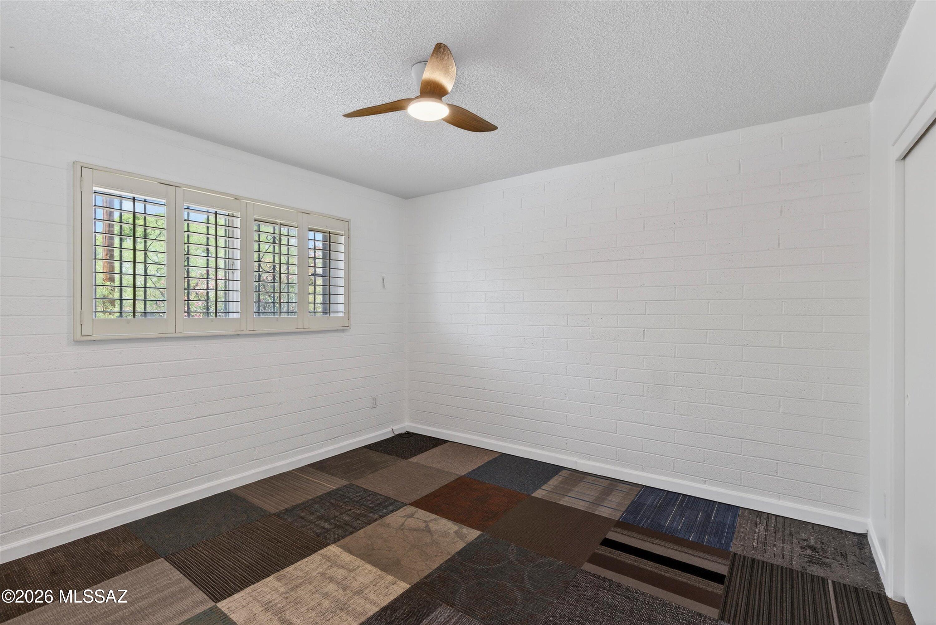 5901 North Oracle Road, Unit 24 Tucson, AZ 85704 - Photo 16 of 32 Bedroom 2