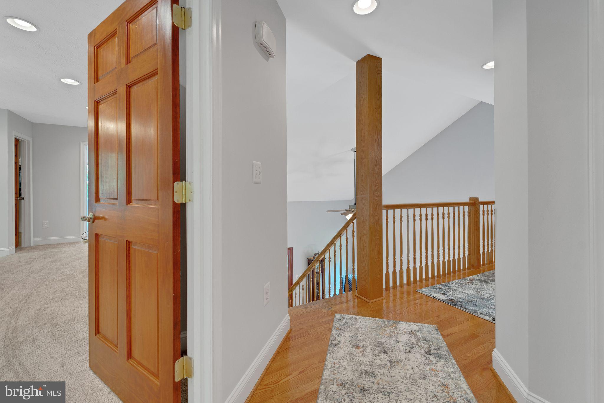 1012 B And L Club Road Pasadena, MD 21122 - Photo 15 of 54 Second floor hallway