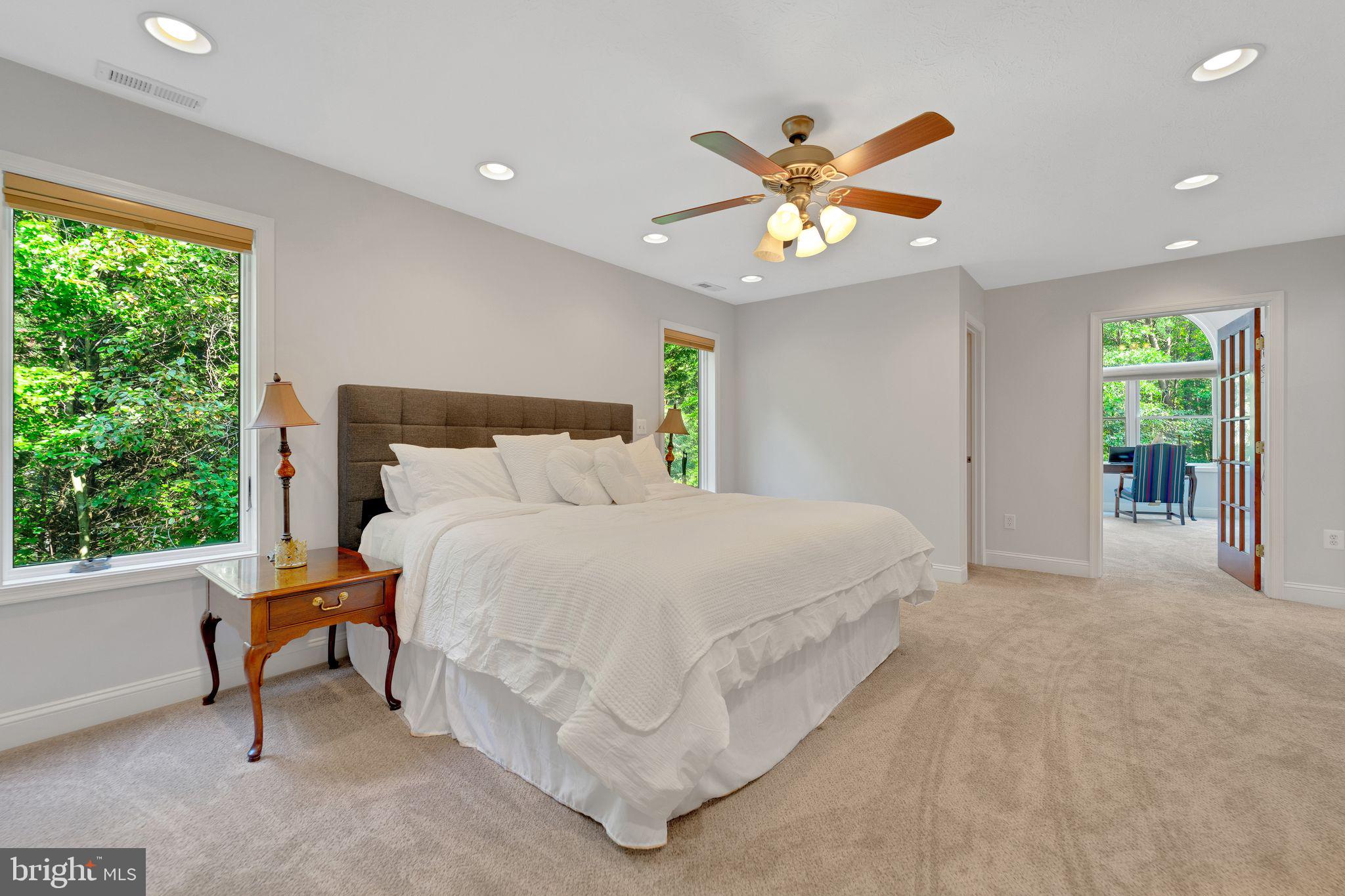 1012 B And L Club Road Pasadena, MD 21122 - Photo 21 of 54 Primary bedroom