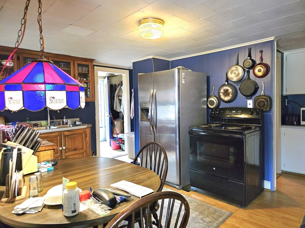 46 1/2 Old Sturbridge Road Southbridge, MA 01550 - Photo 12 of 42